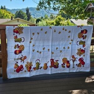 Vintage Shabby Chic Farmhouse Table Cloth